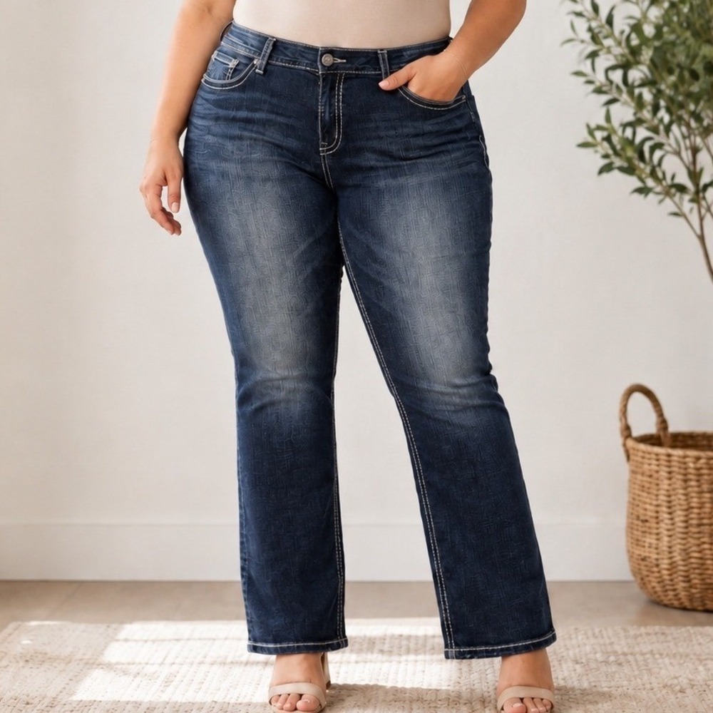 Silver Jeans Co Suki Straight Indigo Dark Wash Jeans New NWT Womens 24W S2